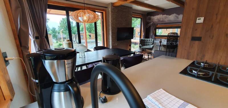 1c96d463 9b4b 4f4c b6d5 a5c439426881